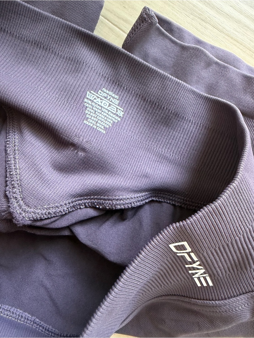 DFYNE workout set as new - Picture 5 of 5